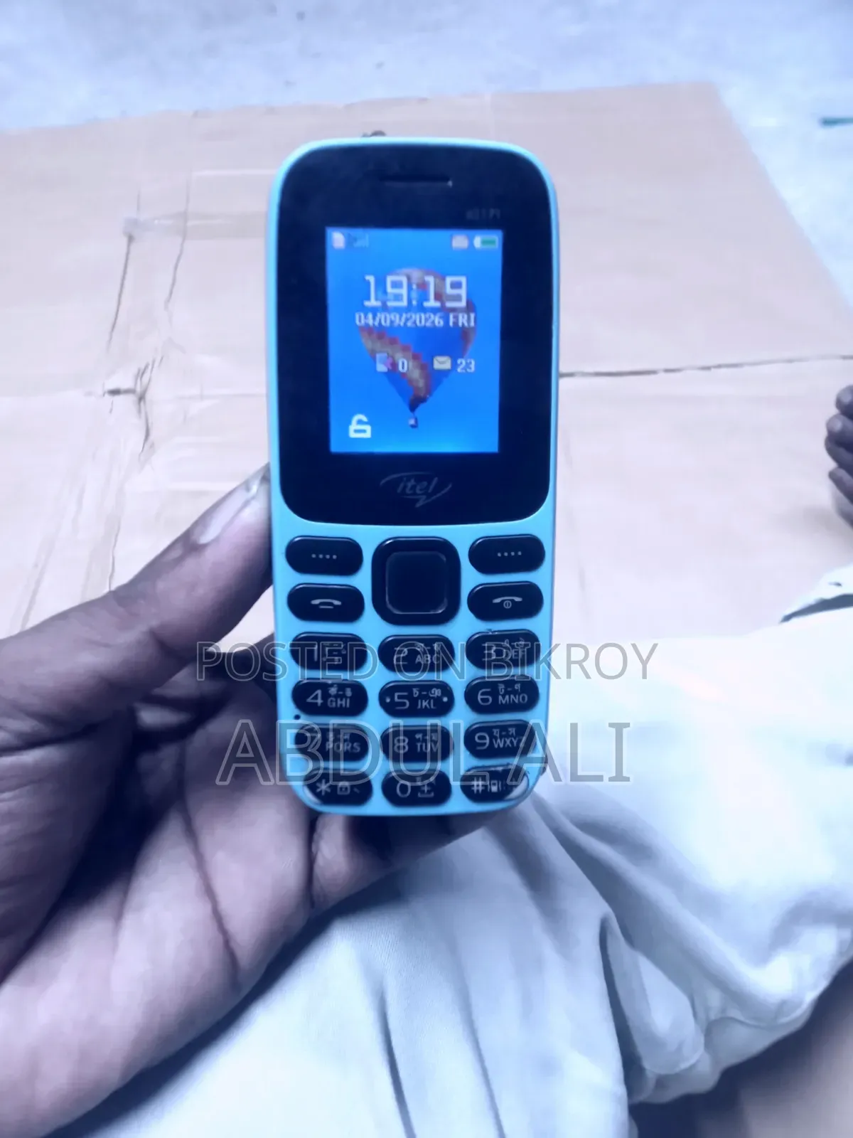 Itel 16 GB Graphite
