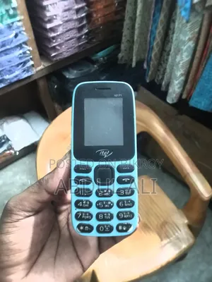 Itel 16 GB Graphite