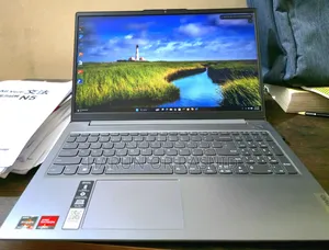New Laptop Lenovo Ideapad 3 16GB AMD Ryzen 5 SSHD+SSD 512GB