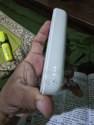 ওয়্যারলেস পাওয়ারব্যাংক