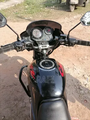 Hero 2013 Red