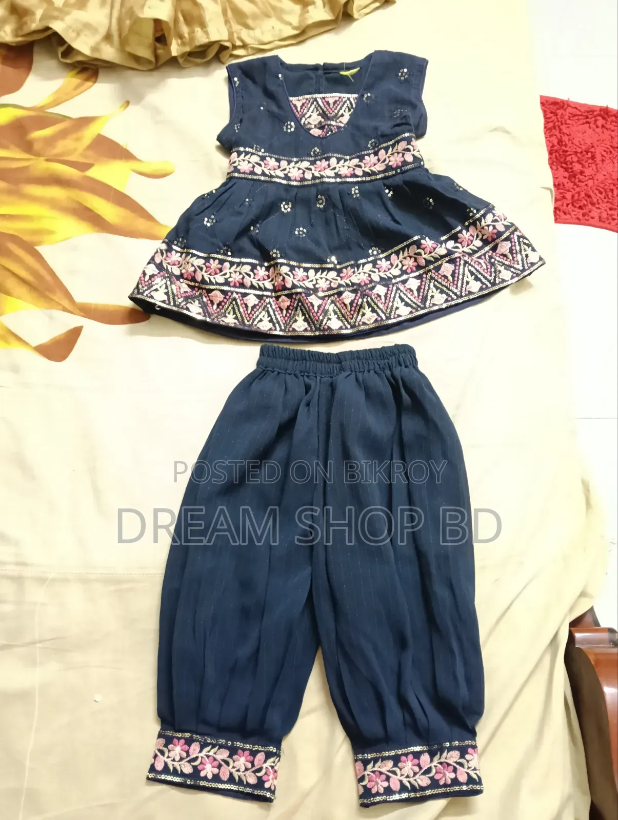 ১-৩ বছরের ব্র্যান্ডেড বেবি গার্ল ড্রেস