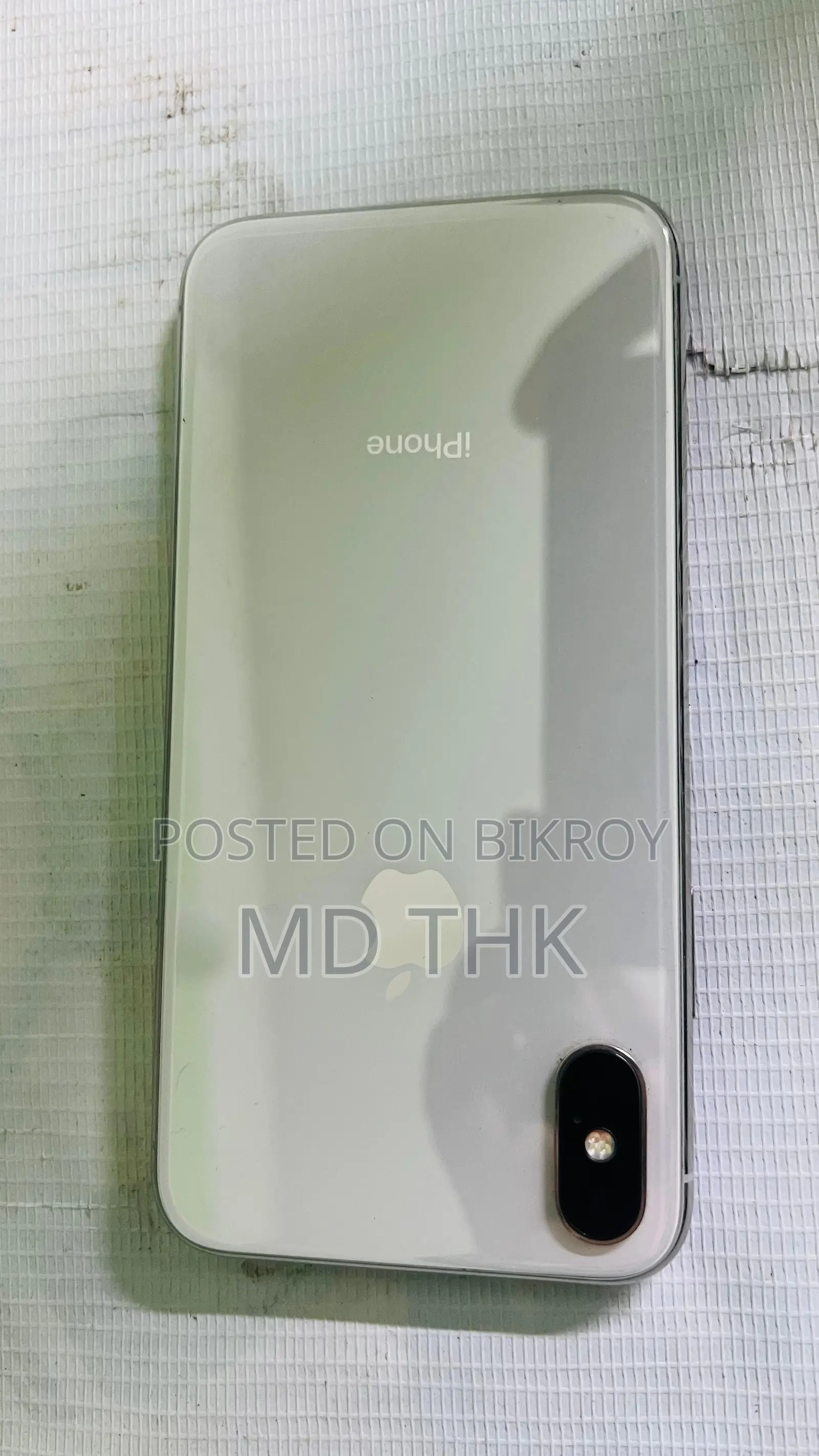 Apple iPhone X 64 GB White