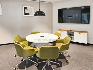 Furnished Office With Services in Regus, UTC Building