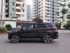 Toyota Rush 1.5 RWD 2019 Maroon