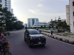 Toyota Rush 1.5 RWD 2019 Maroon