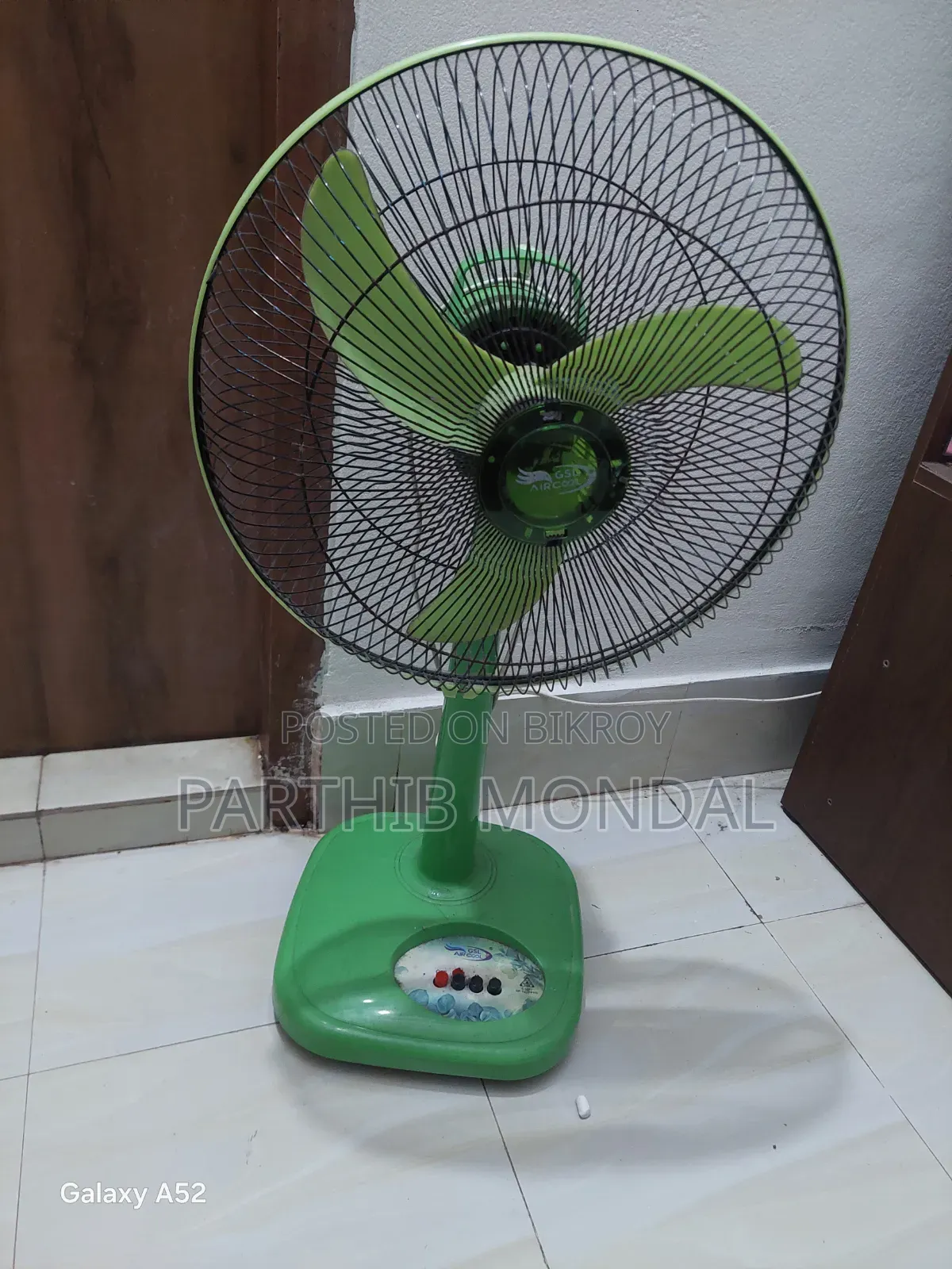 হাফ স্টান্ড ১৬ ইঞ্চি টেবিল ফ্যান