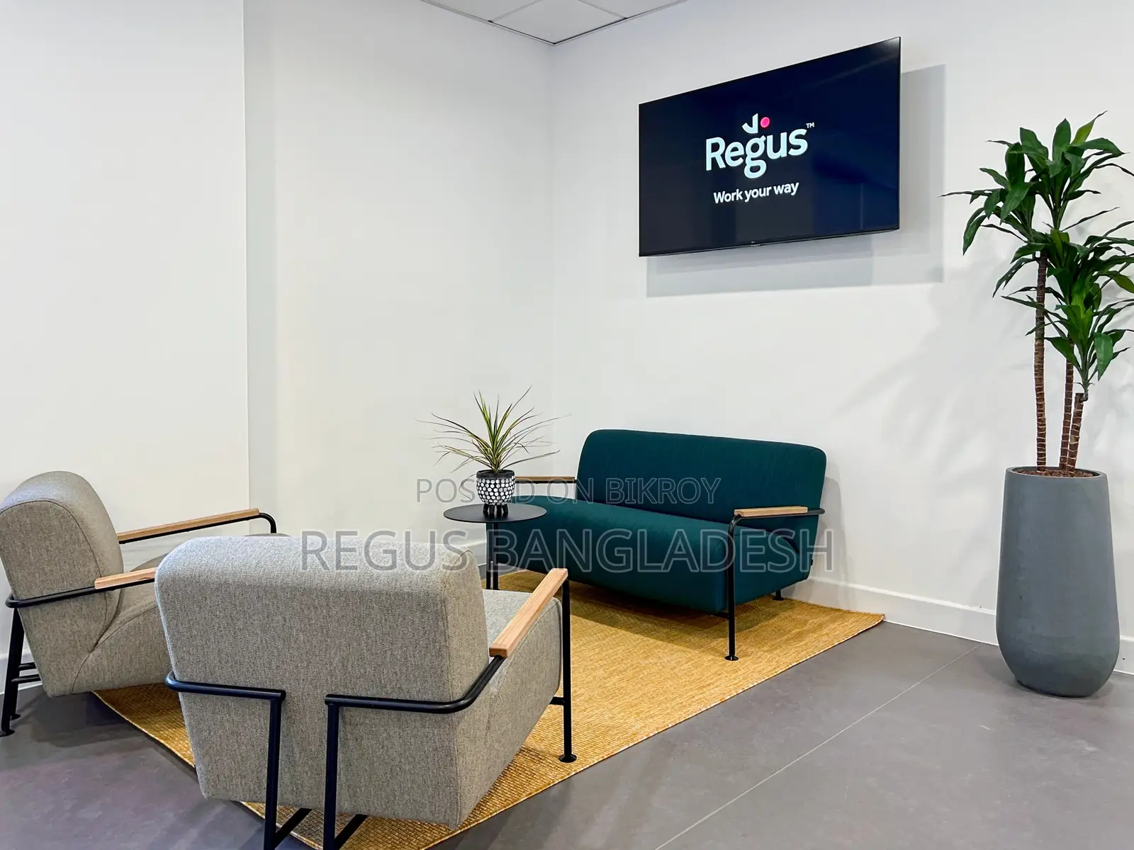 Secure Furnished Office Space in Regus, UTC Building