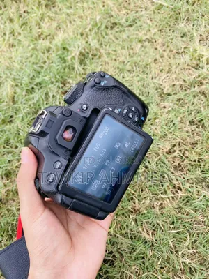 একসাথে Canon 700D Camera Body + Canon 55-250mm IS STM Lens