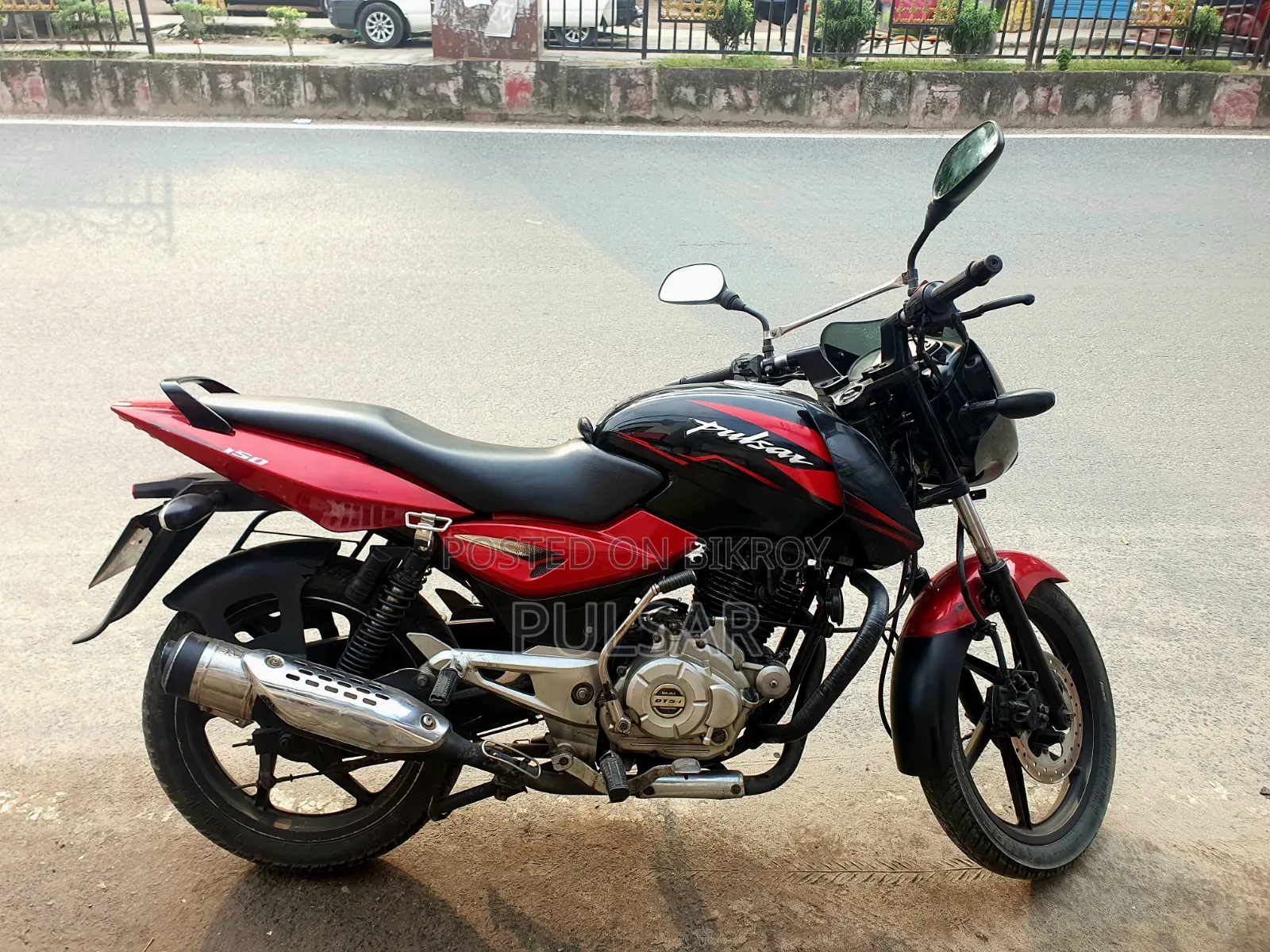 Bajaj Pulsar 150 2015 Red