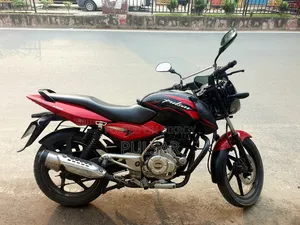 Bajaj Pulsar 150 2015 Red