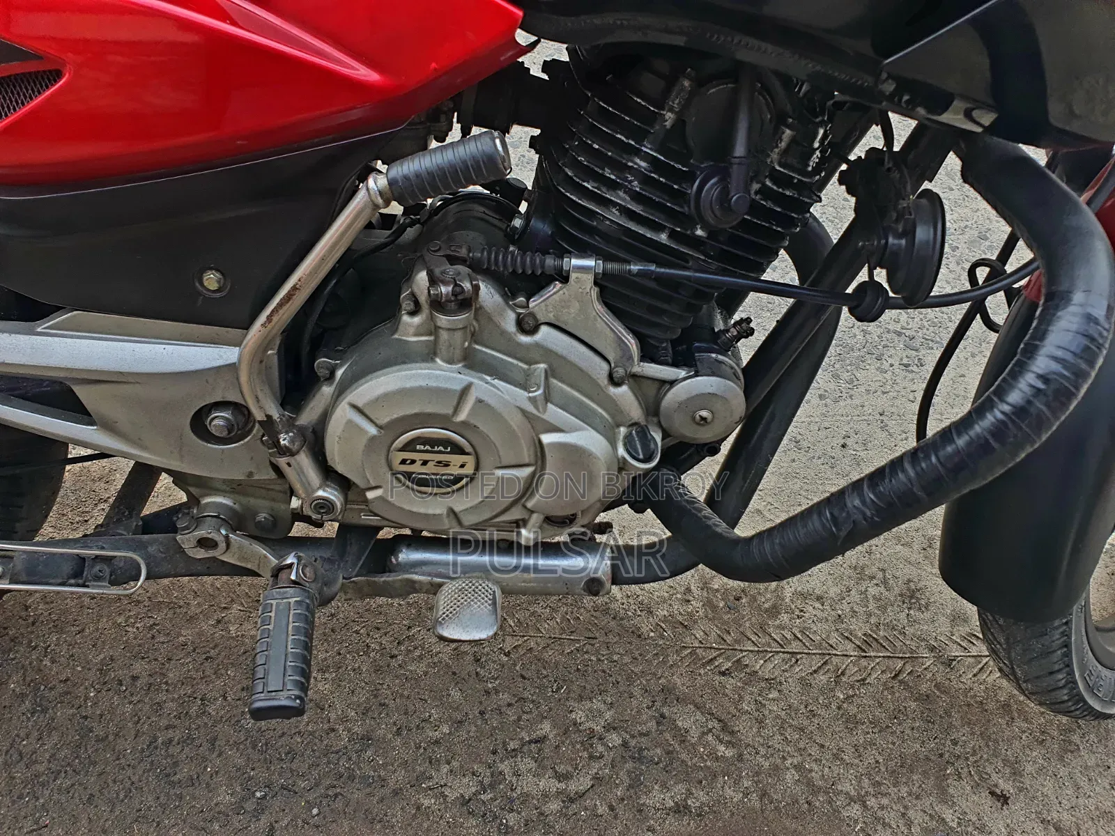 Bajaj Pulsar 150 2015 Red