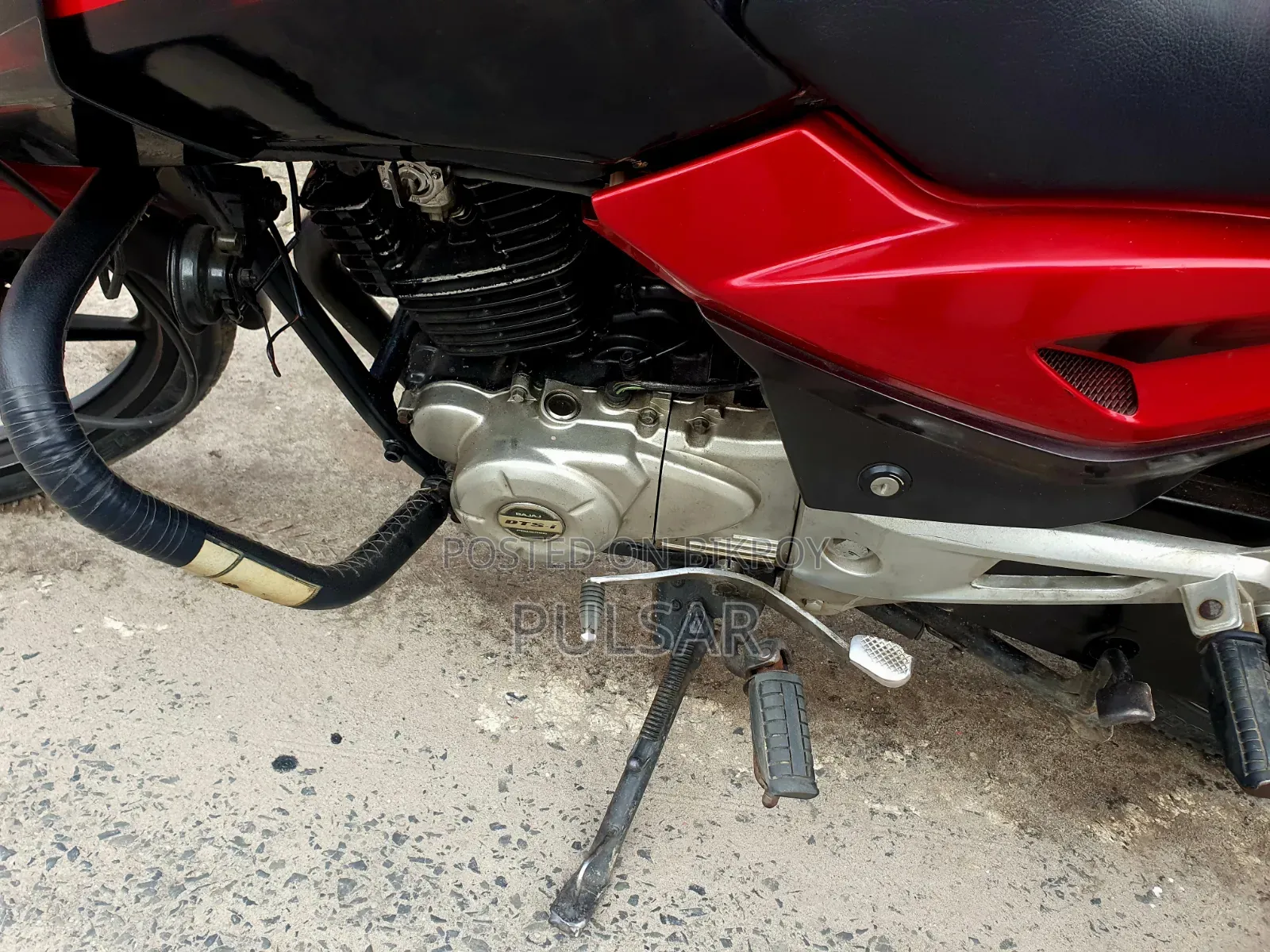 Bajaj Pulsar 150 2015 Red