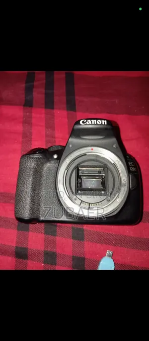 Canon 1200D DSLR Camera Yongnuo 50mmf/1.8 Prime Lens(Fresh Condition)