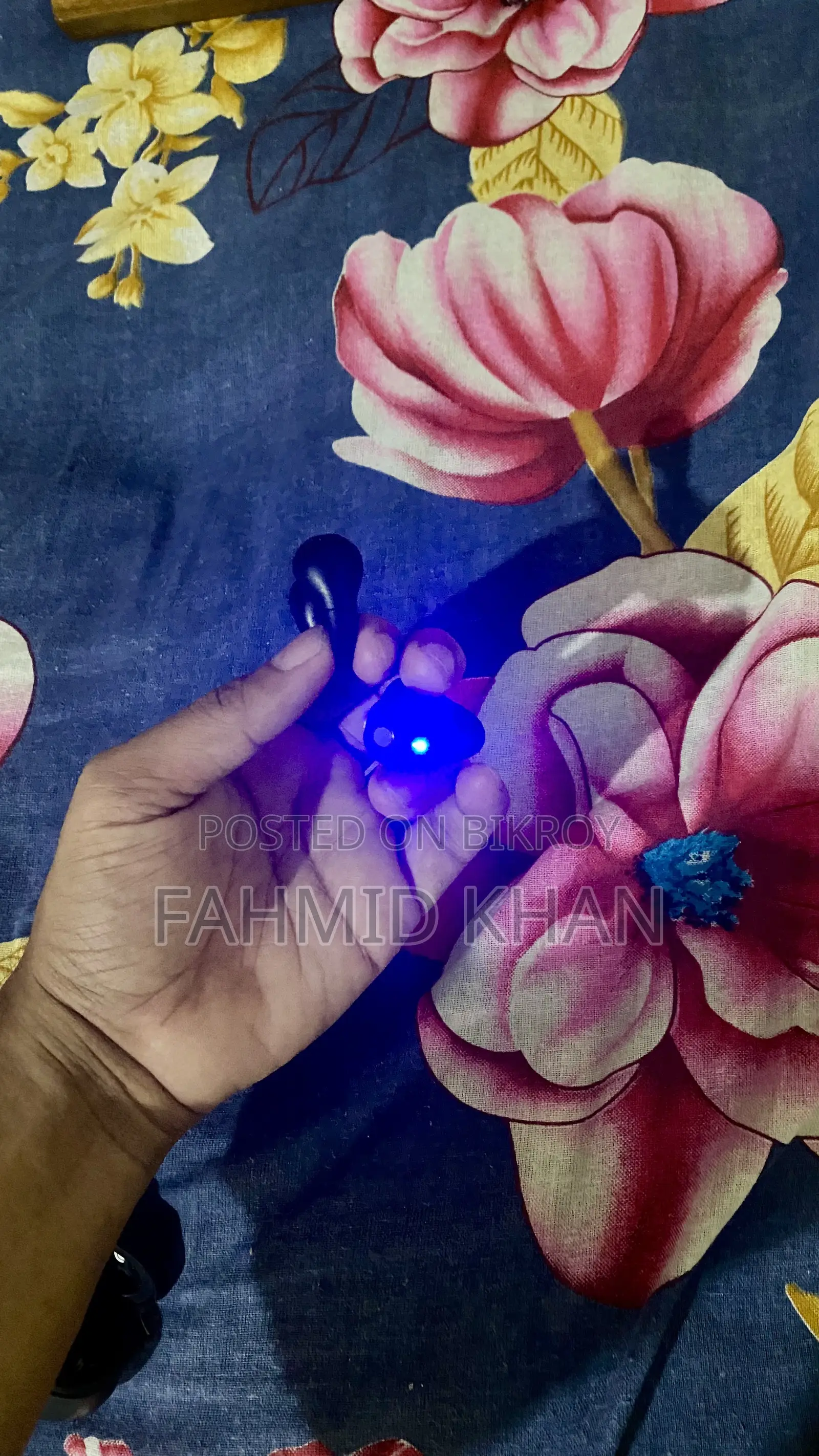 TWS Bluetooth Earbuds