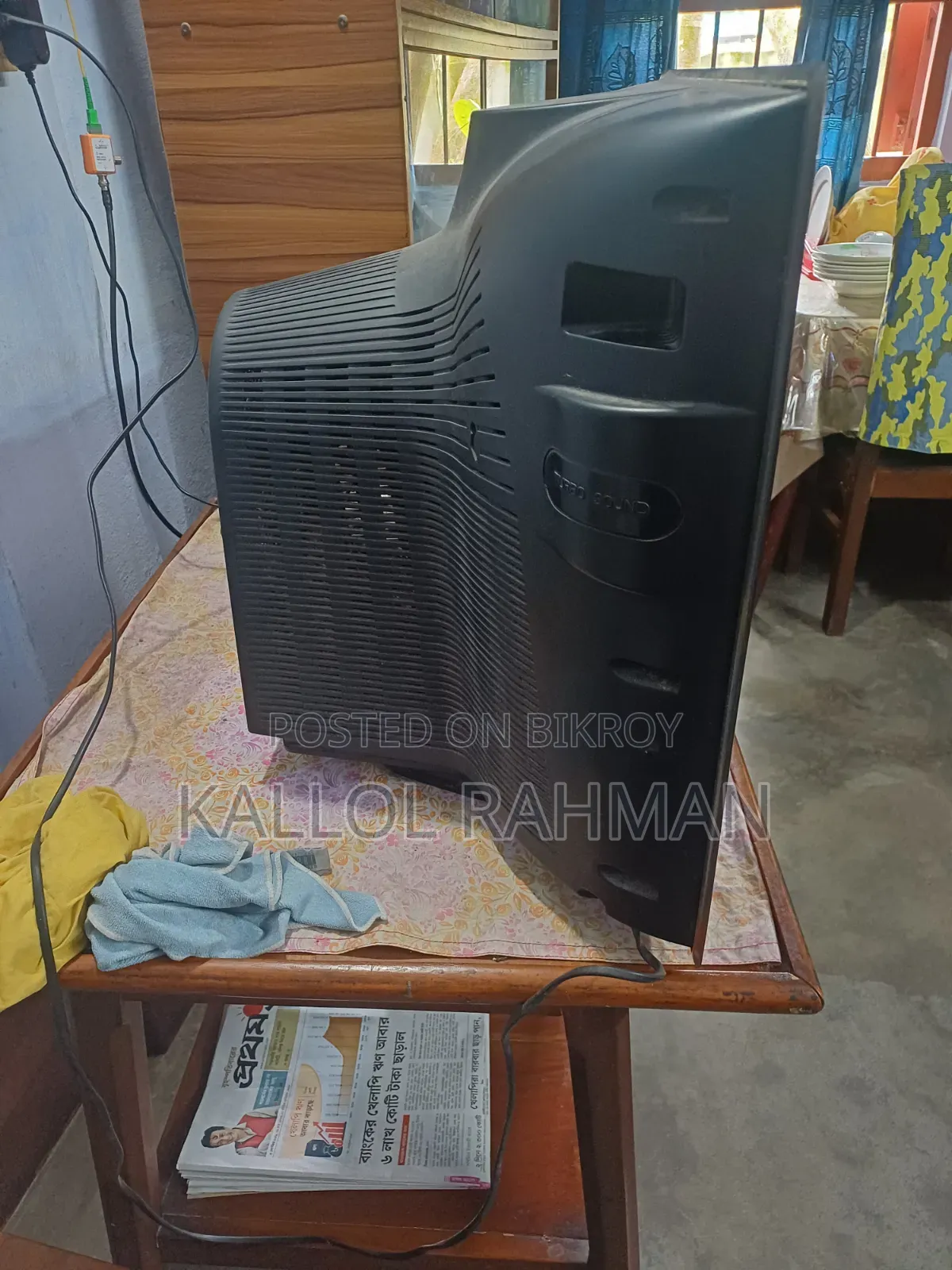 পুরাতন LG টিভি