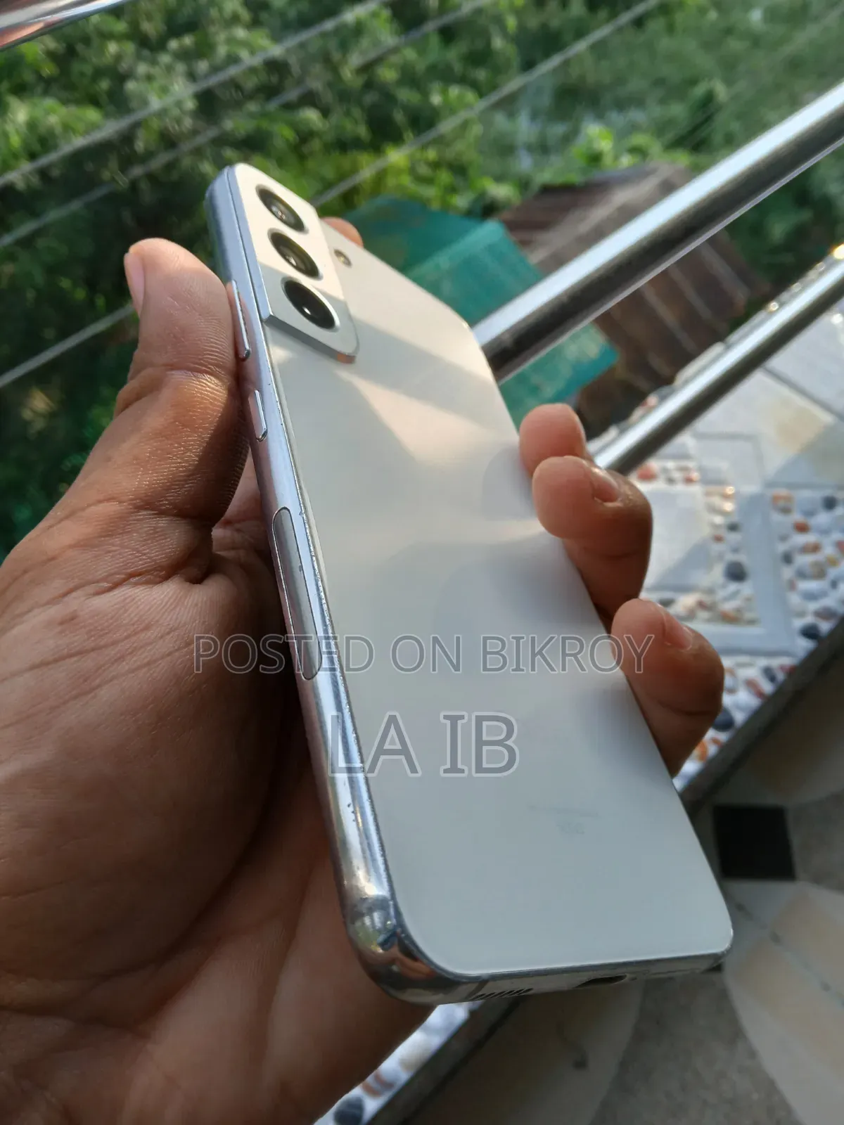 Samsung Galaxy S22 5G 256 GB White