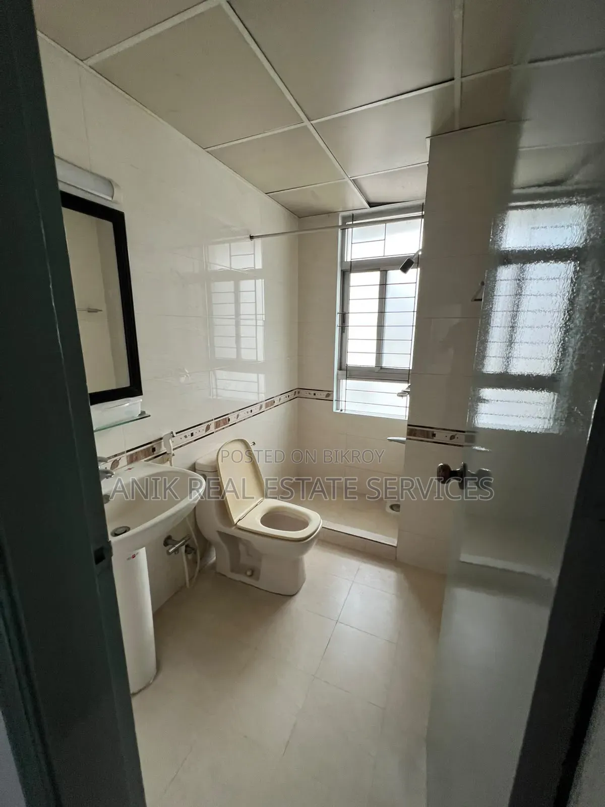 Furnished 3bdrm Apartment in Anik Real Estate, Banani for sale