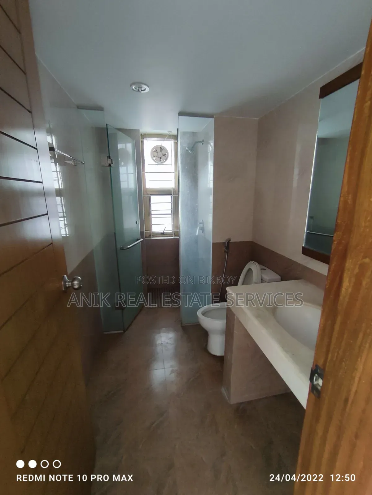 Furnished 3bdrm Apartment in Anik Real Estate, Banani for sale