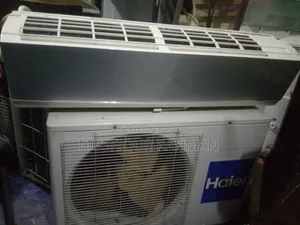 জরুরী ভিত্তিতে বিক্রি হবে,Hiar 1.5 Ton Split AC