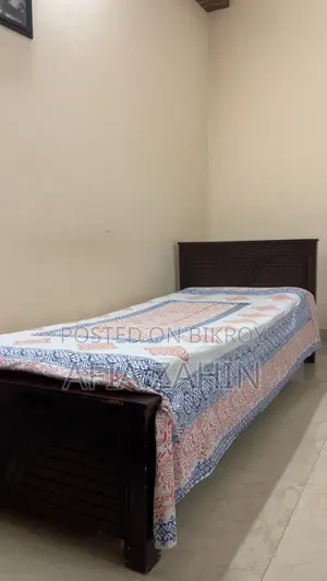 Single Bed With Bed Mattress 3”7” Feet