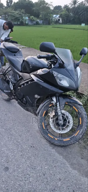 Yamaha YZF-R 2015 Black