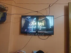 40 Inch TV