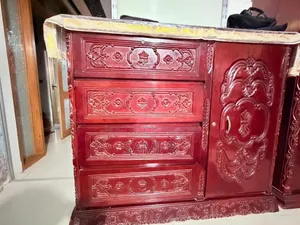 সেগুন কাঠের আলমারি