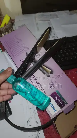 Philips HP8316 KeraShine Hair Straightene With Free Streax Hair Serum