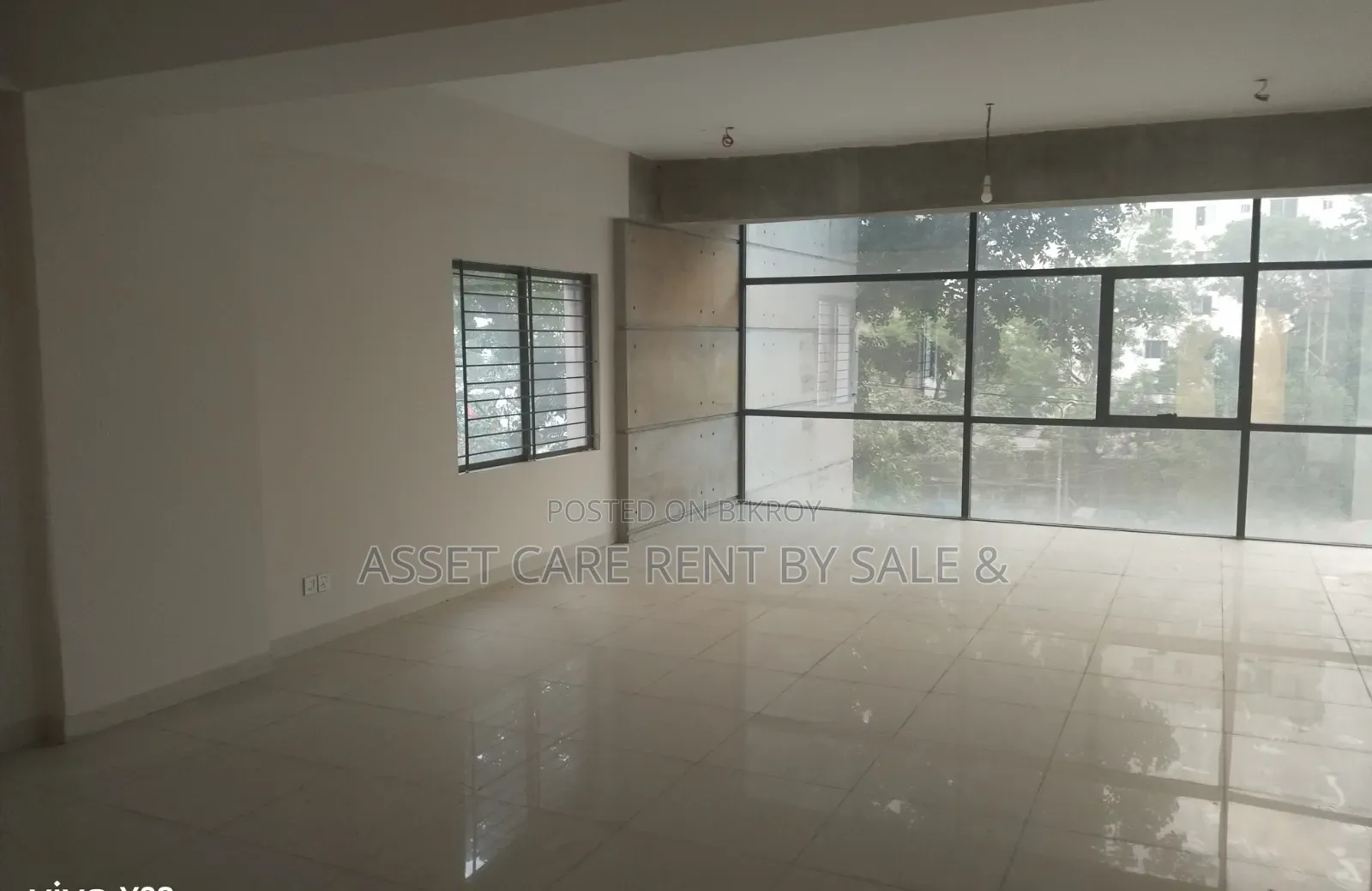 3710 SQF Commercial Speech Rent @ Gulshan-2 Circle