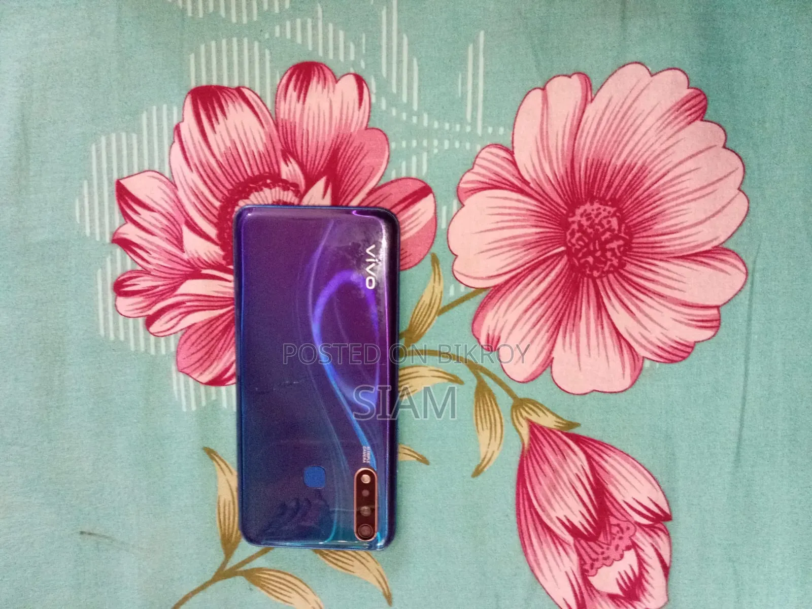 Vivo Y19 128 GB