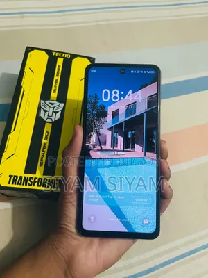 Tecno Spark 30 128 GB Gold