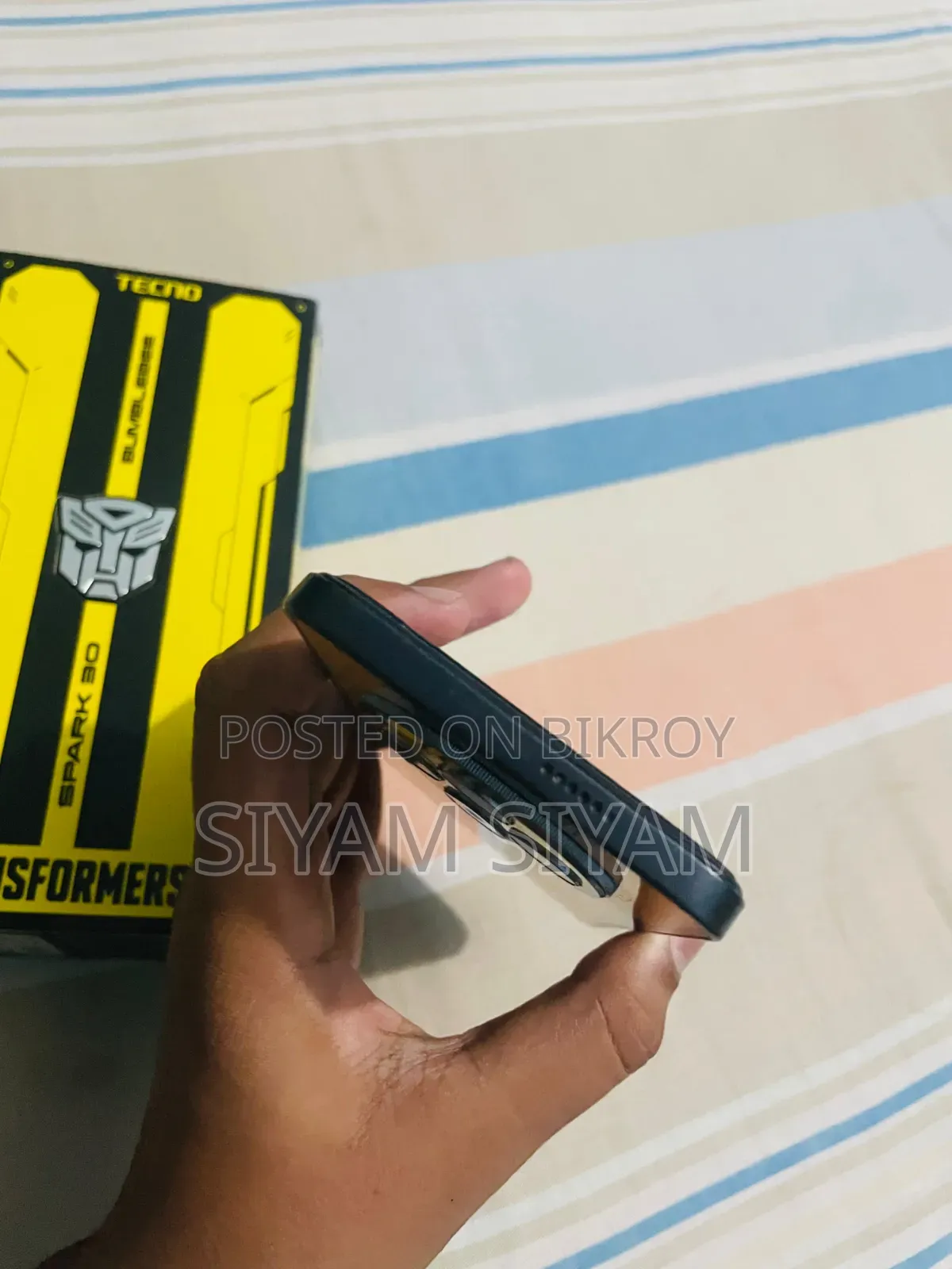 Tecno Spark 30 128 GB Gold