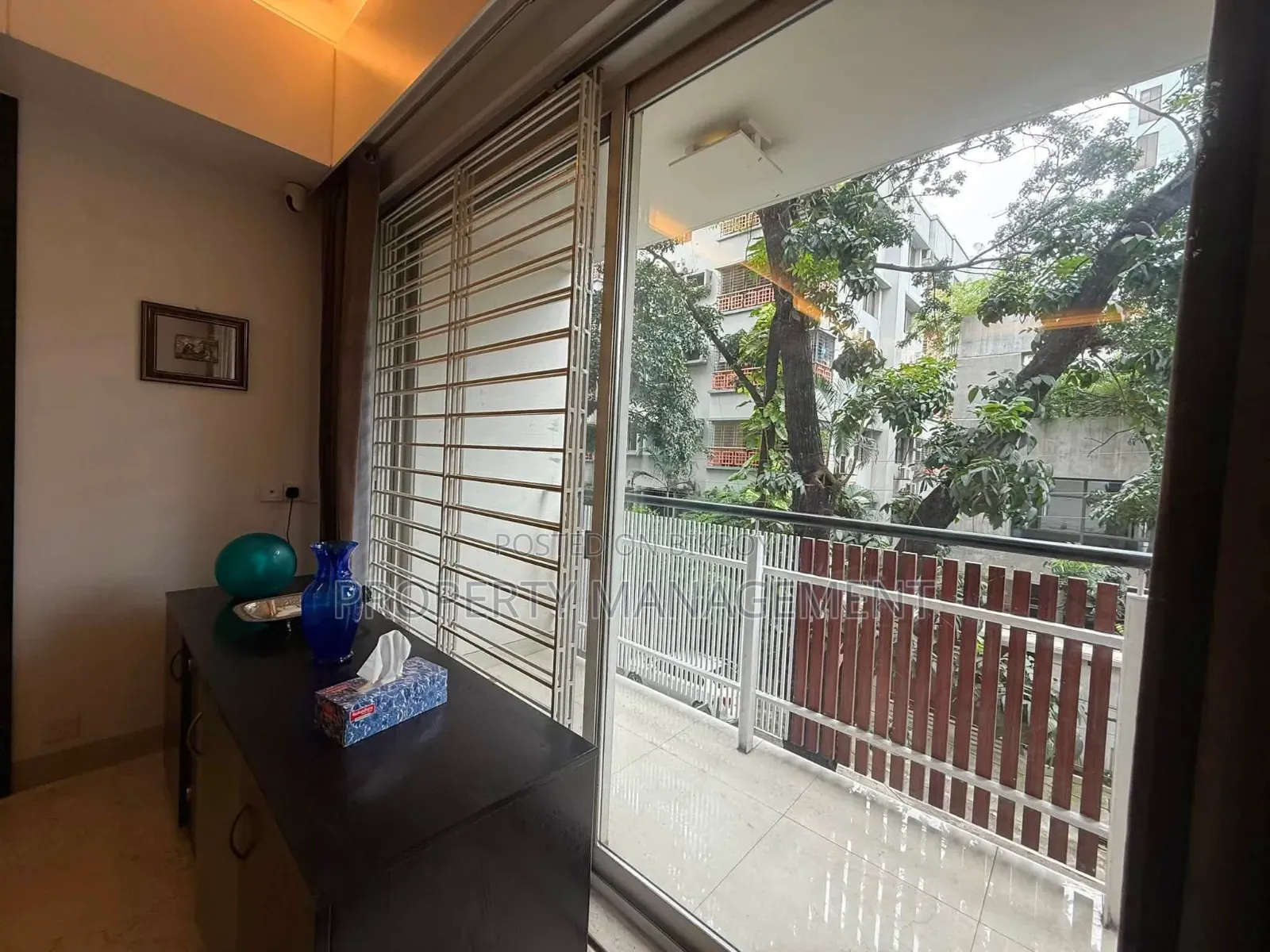 Furnished 3bdrm Apartment in Banani for rent