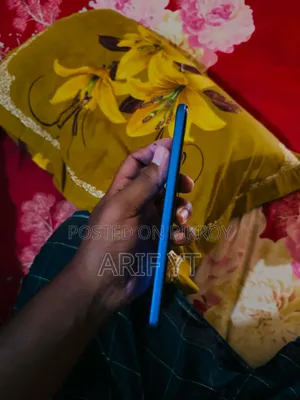 Vivo Y21 64 GB Blue