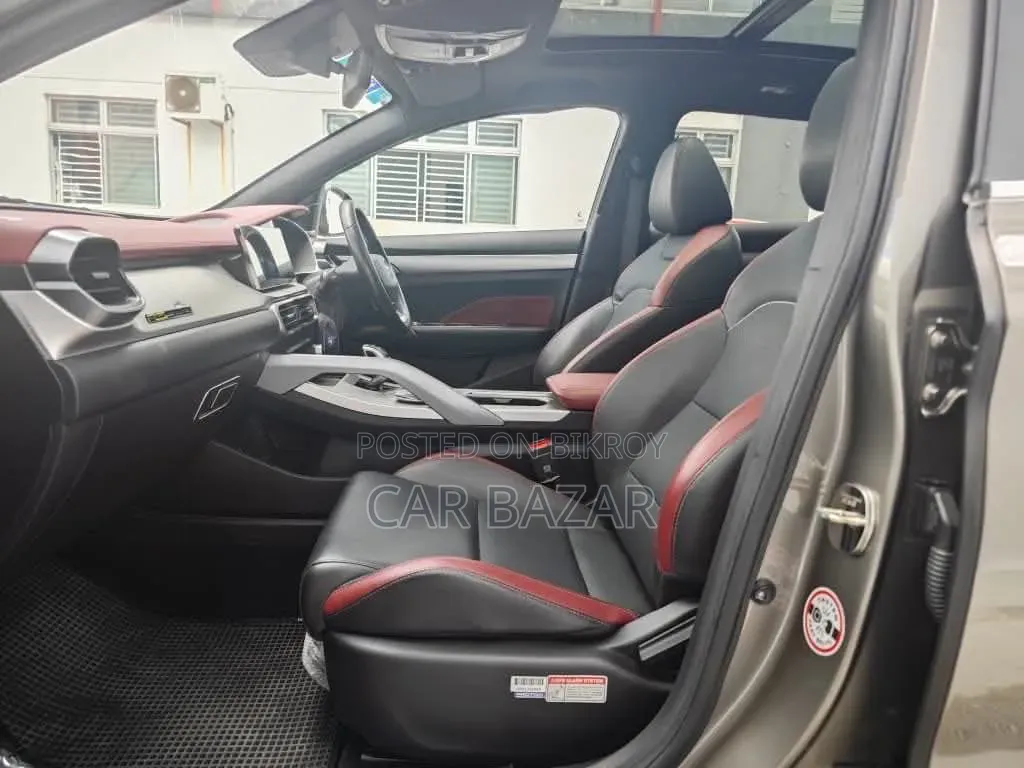 Proton X70 2022 Brown