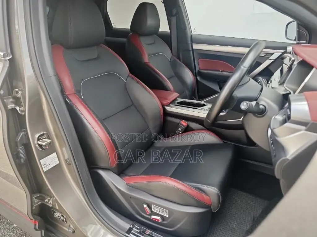 Proton X70 2022 Brown