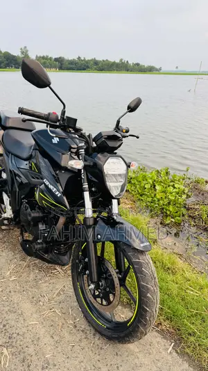 Suzuki Gixxer 2025 Black