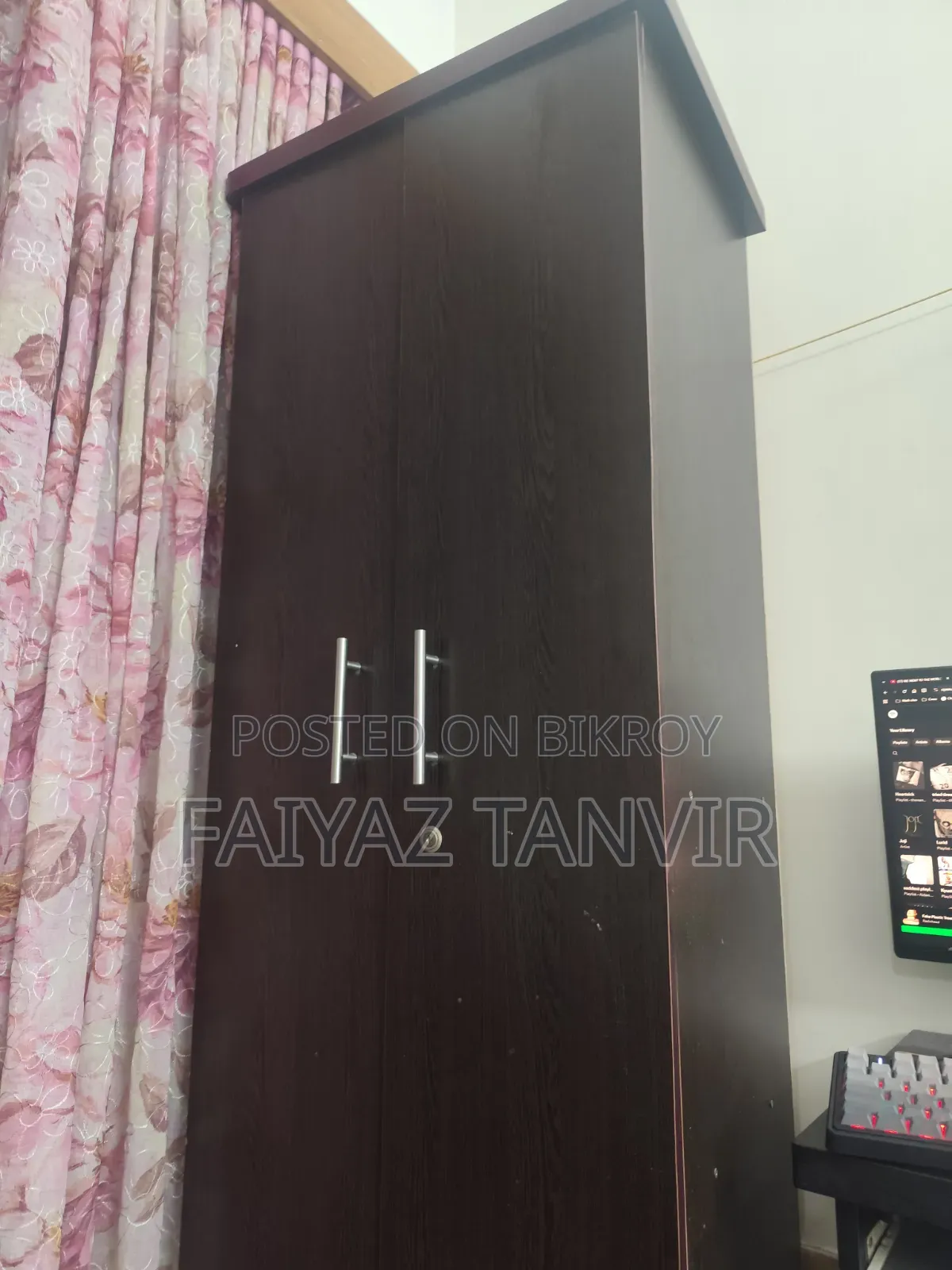 Dark Brown Wardrobe