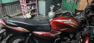 Bajaj Discover 100 2015 Red