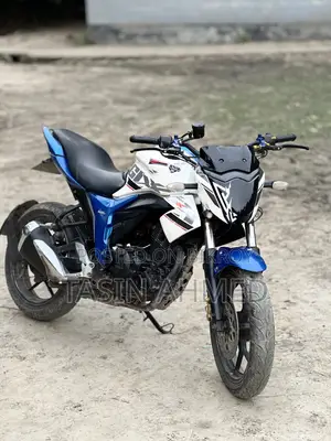 Suzuki Gixxer 2017 White