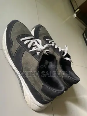 Zuqo Sneakers
