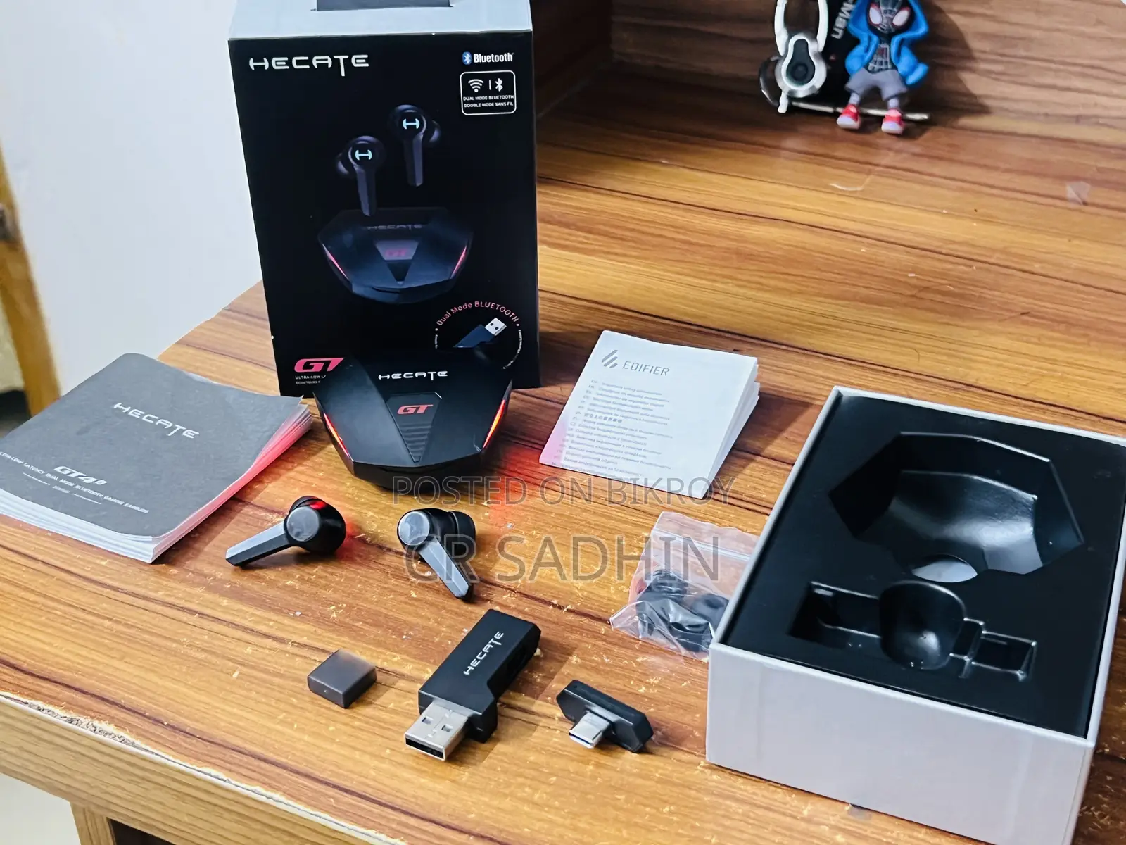 Hecate GT4S Gaming Earbuds