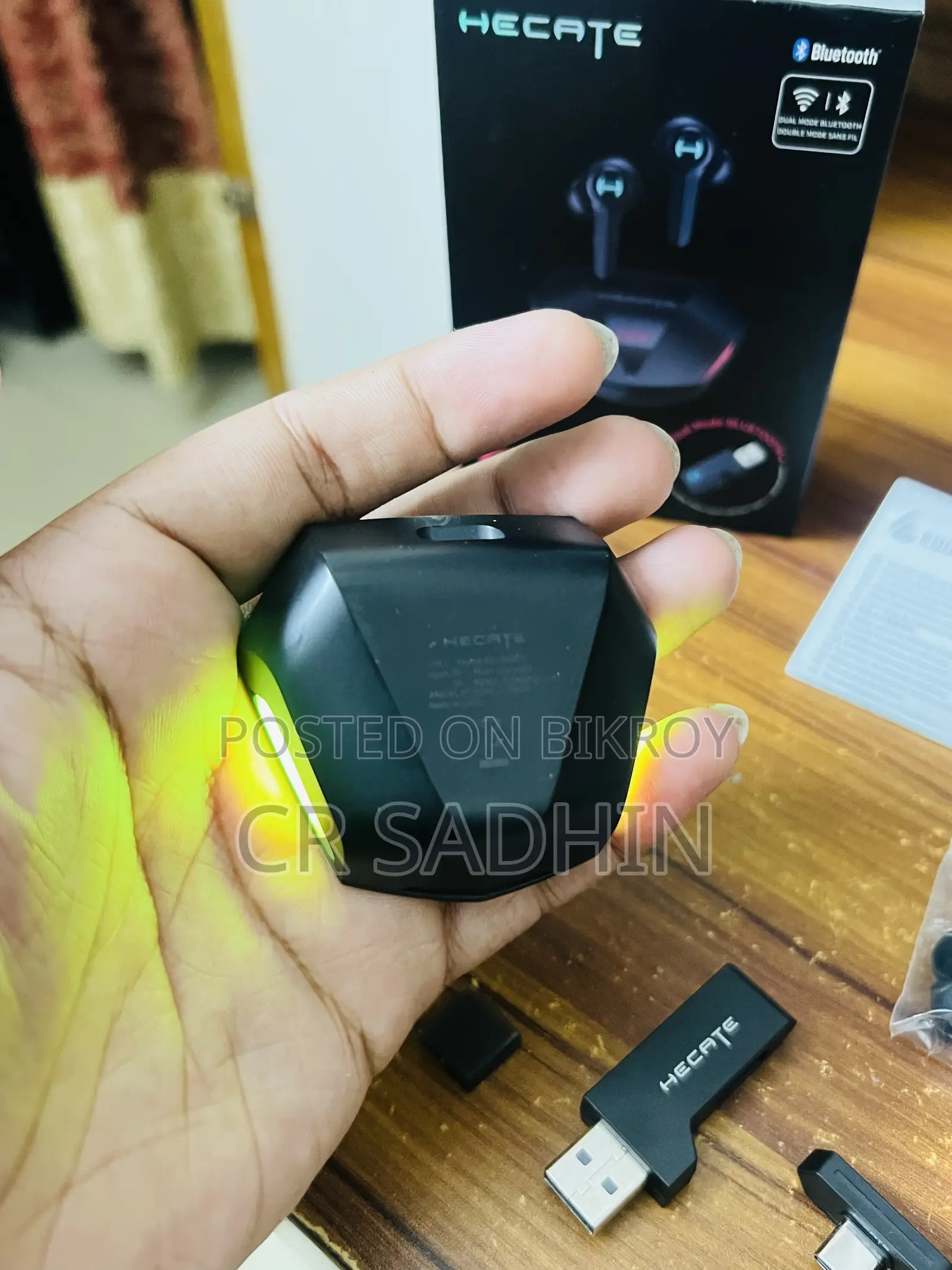Hecate GT4S Gaming Earbuds