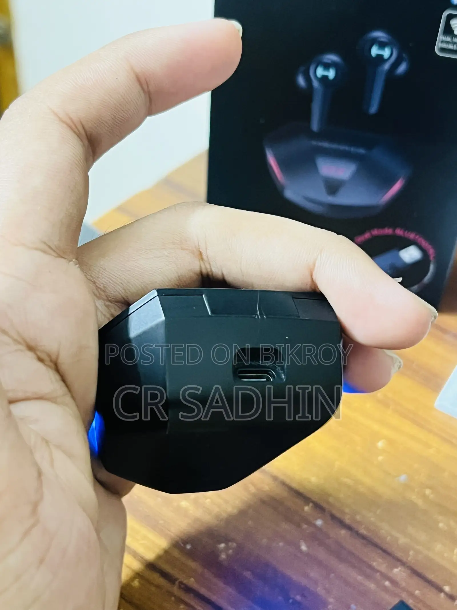 Hecate GT4S Gaming Earbuds