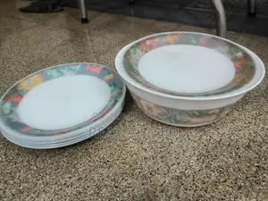 Plates With Bowl