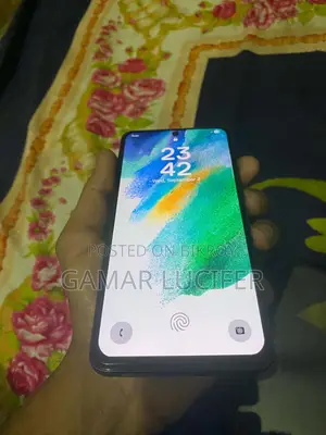 Samsung Galaxy S21 FE 5G 256 GB Black