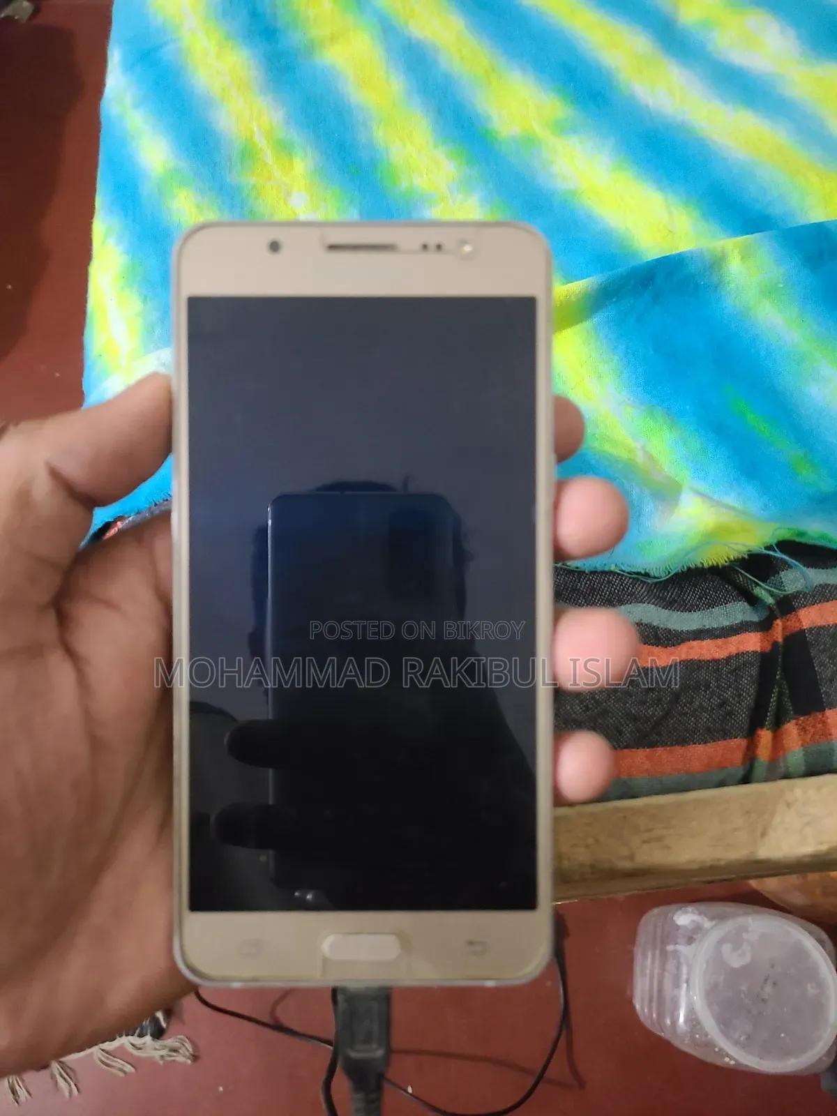 Samsung Galaxy J5 8 GB Gold