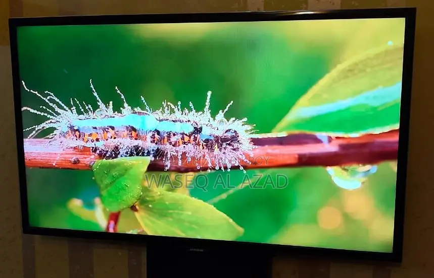 Samsung 40 Inch TV + TX20 Pro Android Box