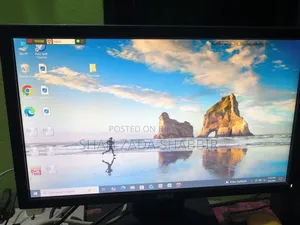 Desktop Computer Dell 4GB Intel Core i3 SSD 1T